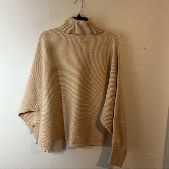 Old Navy Ribbed Knit Turtleneck 3X - Picture 6 of 6